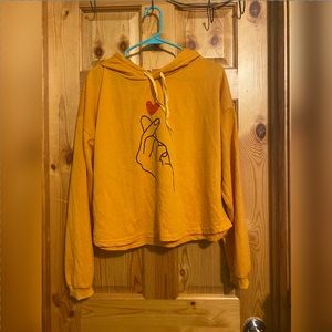 Thin crop top hoodie